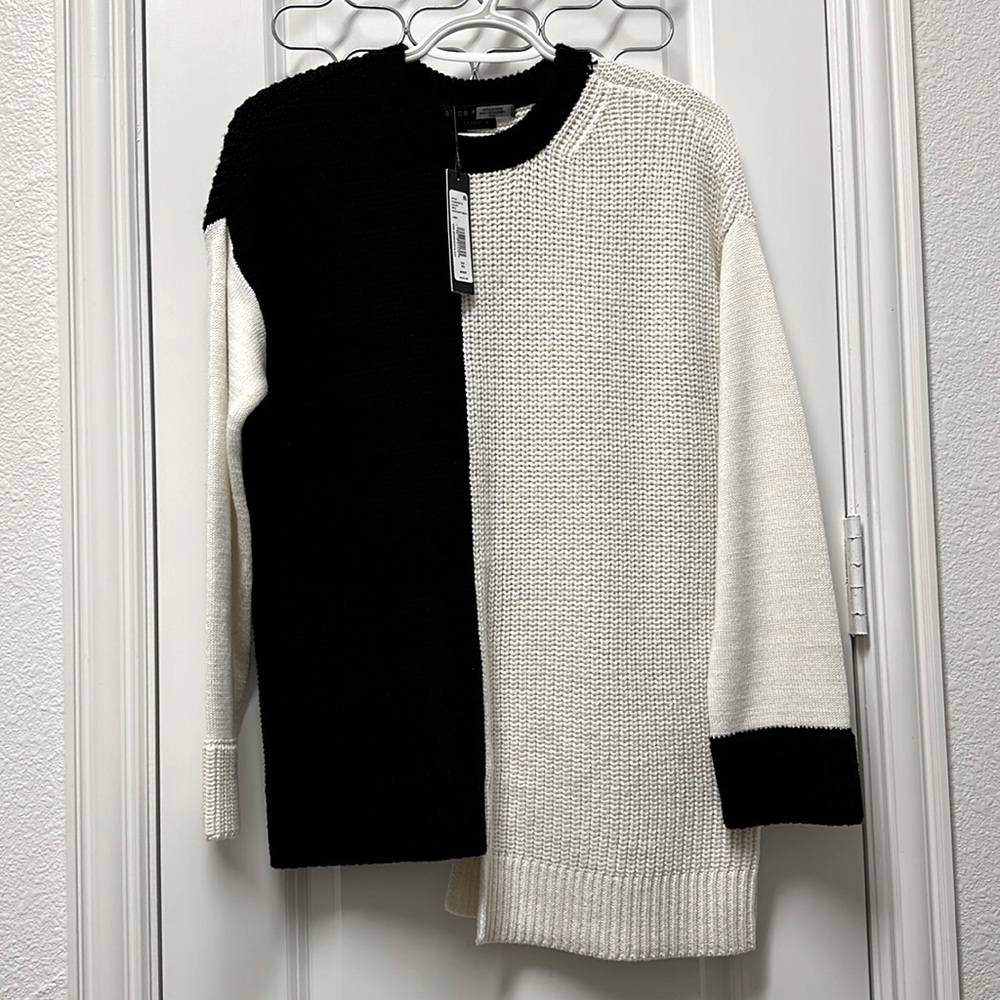 BRAND NEW Alice & Olivia Color Block Sweater Size XS